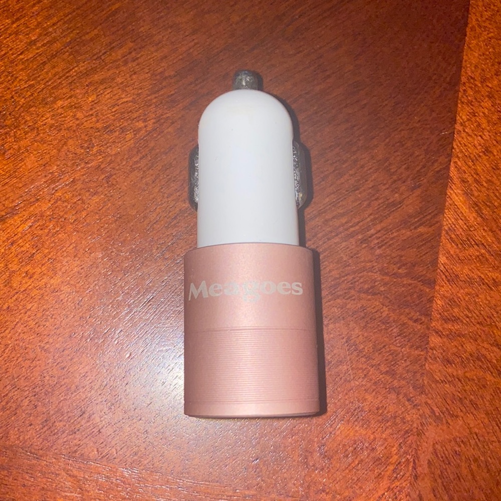Rose Gold Dual USB Car Charger Plug